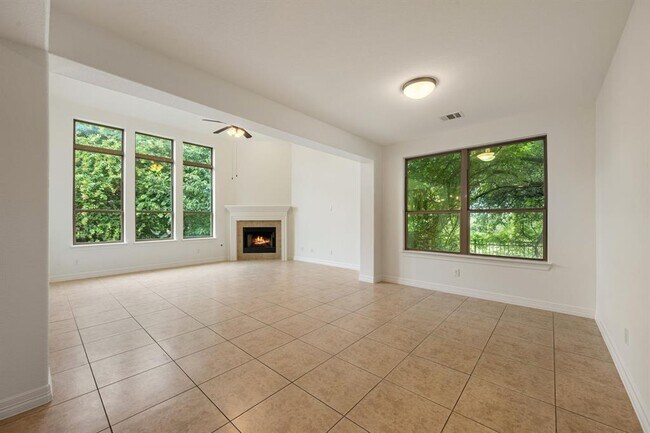 Foto del edificio - 2201 Quarry Loop