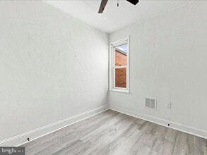 Building Photo - 2428 E Huntingdon St