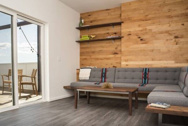Interior Photo - The Hawthorne Apts