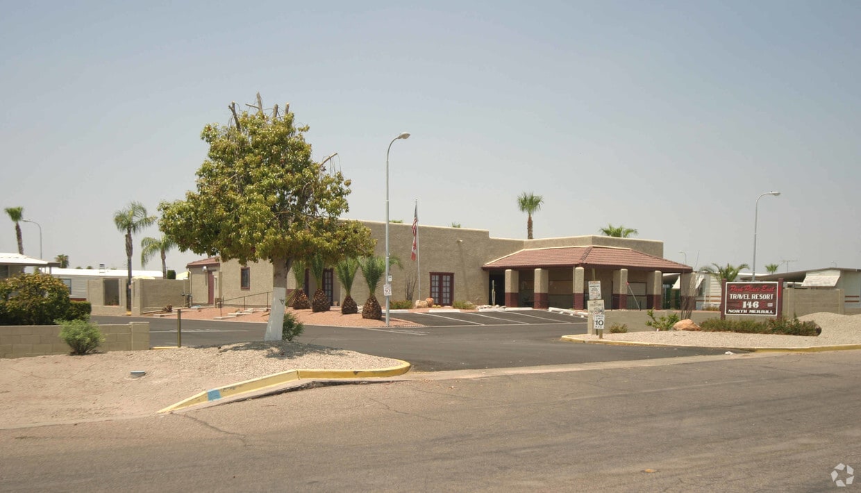Park Place RV Apartments in Apache Junction, AZ