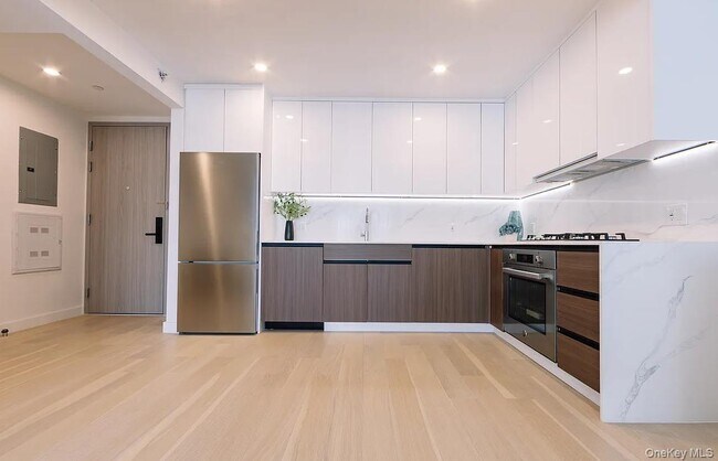 Foto del edificio - 144-49 Northern Blvd