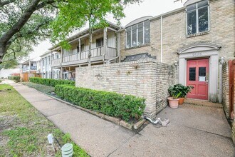 Building Photo - 2585 Marilee Ln