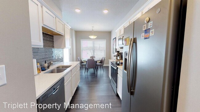 Foto del edificio - 3 br, 2.5 bath House - 2866 NW Penny Lane
