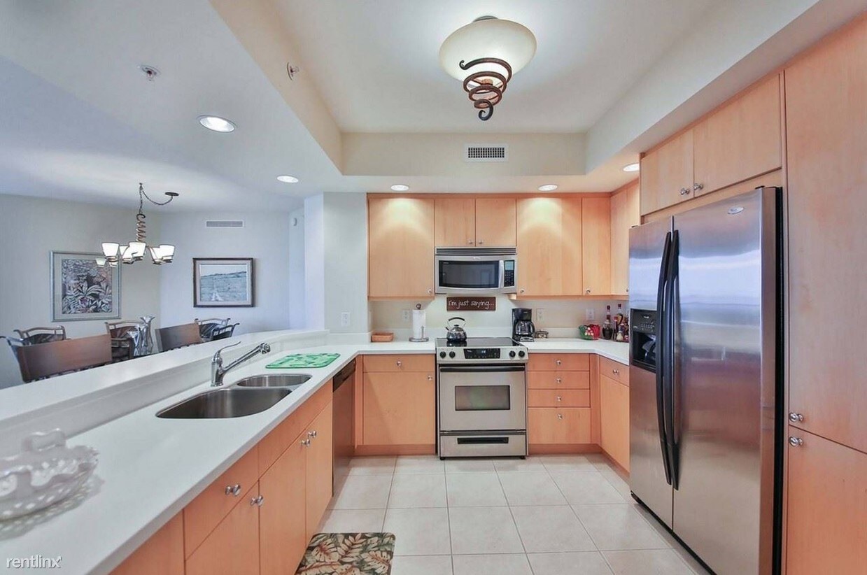 801 S ANAHEIM BLVD Unit 111, Anaheim, CA 92805 Condo for Rent in Anaheim, CA