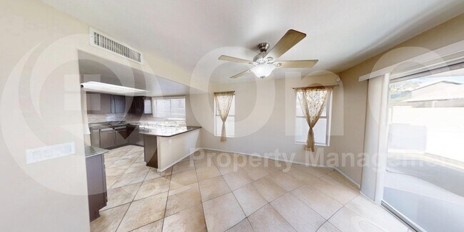 Foto del edificio - 17215 N 42nd St