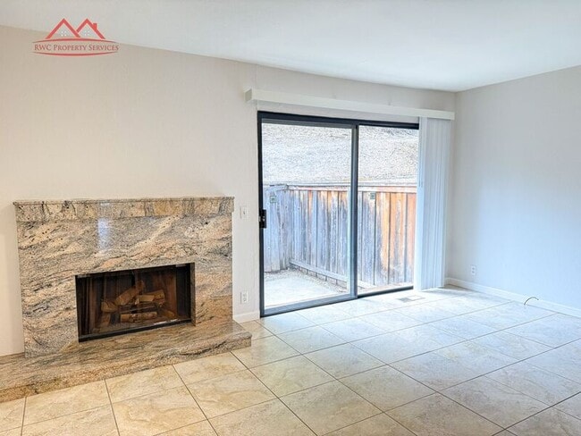 Foto del edificio - 18207 Hillwood Ln