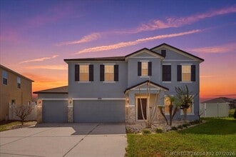 Building Photo - 9012 Orange Blossom Lp