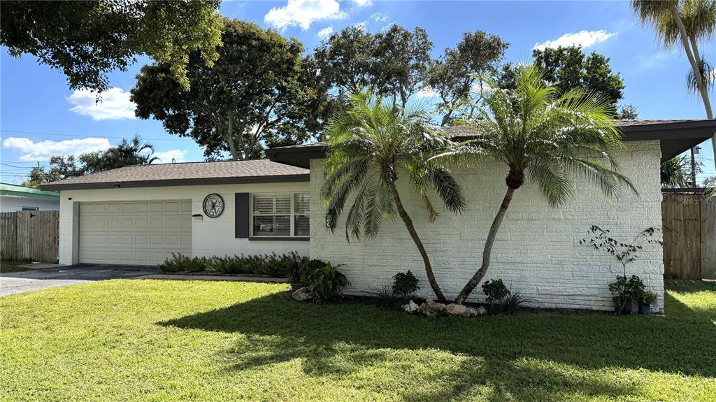 Foto principal - 10380 Tangelo Rd