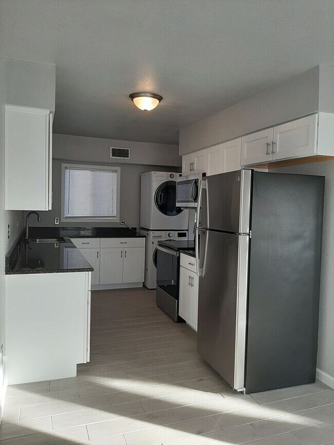 Foto del edificio - Great Condo