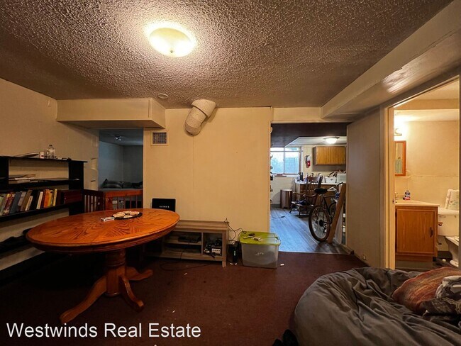 Foto del edificio - 1 br, 1 bath House - 614 1/2 N. Gilbert St...