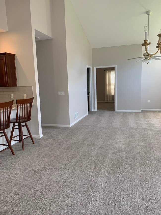 Building Photo - 14154 Quail Ridge Dr