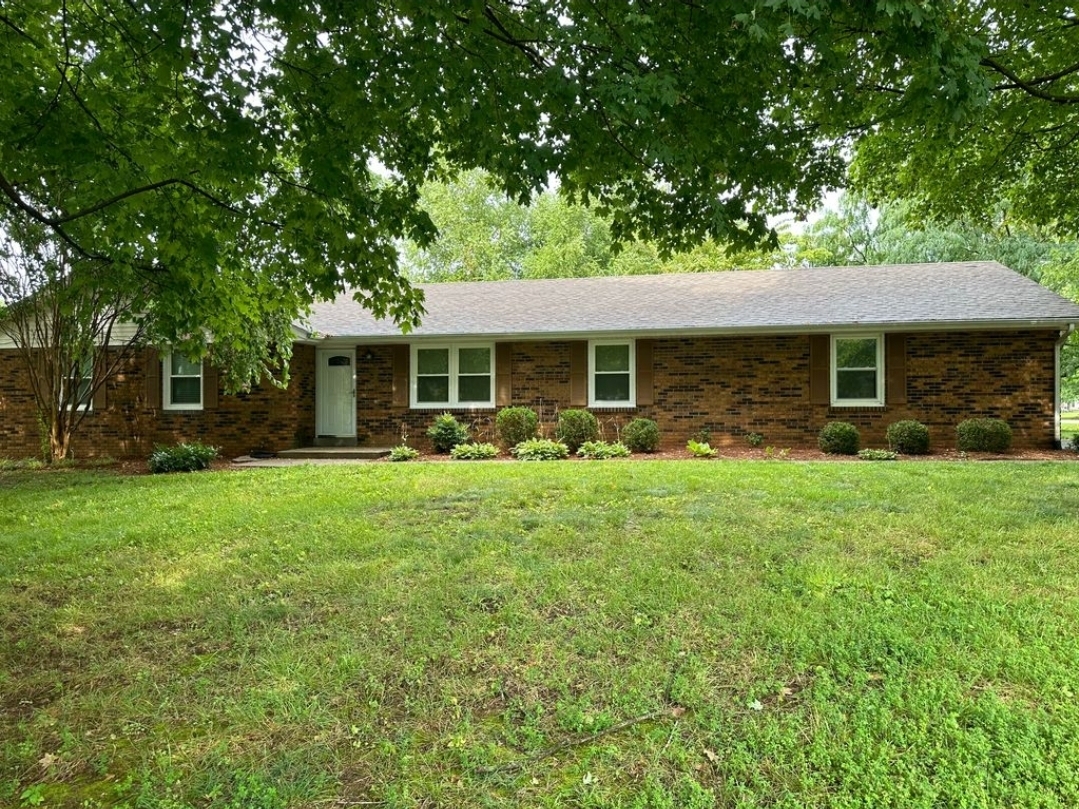 Foto principal - 2512 Morning Glory Dr