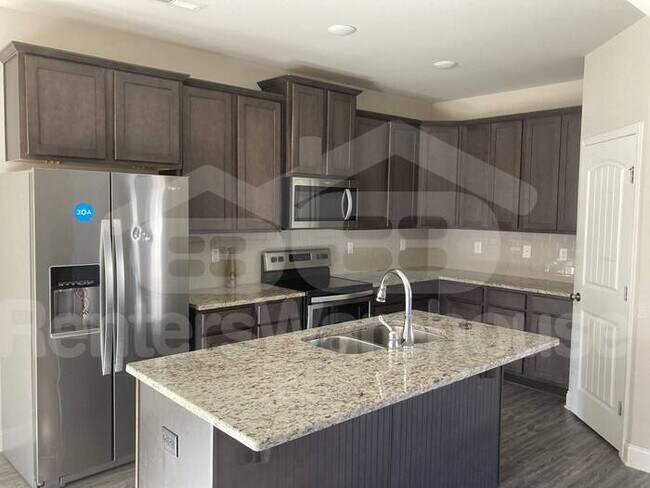 Foto del edificio - 7113 Kingsbridge Ln SE