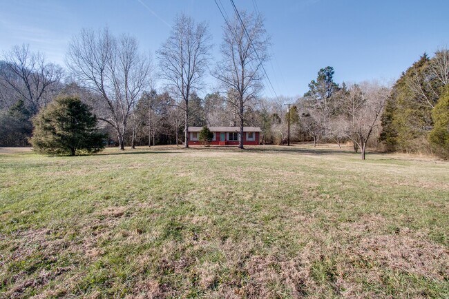 Building Photo - 1006 Indian Springs Rd