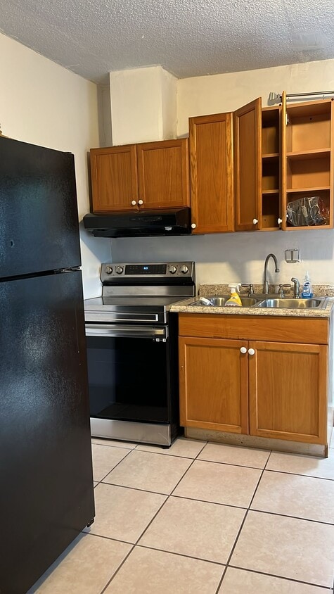 Foto del edificio - 785 NW 177th Terrace