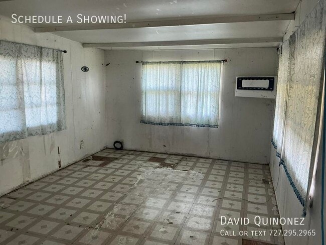 Foto del edificio - 104 Dayflower Cir