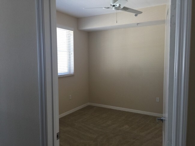 Foto del edificio - 6610 SW 57th Ave