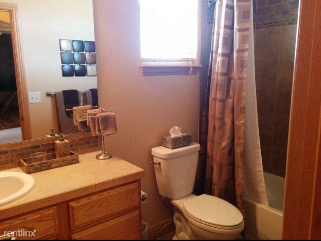 Building Photo - 2 br, 2 bath Townhome - 1738 Nucla Court