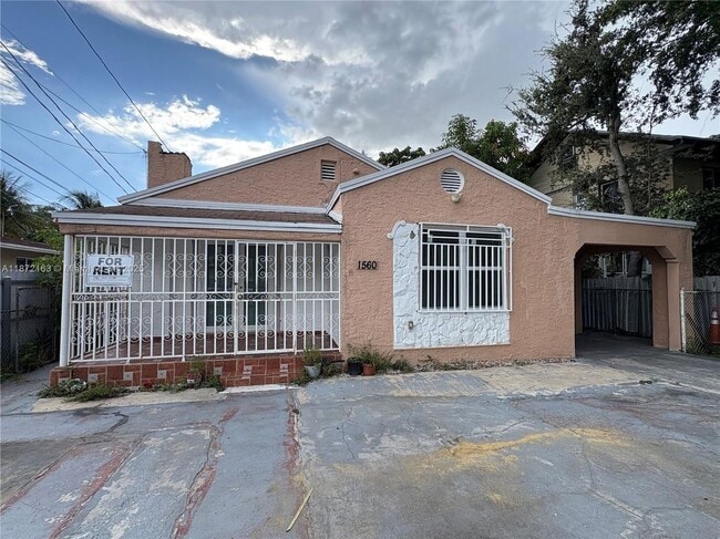 Building Photo - 1560 NW 25th Ave Building Photo - 1560 NW 25th Ave