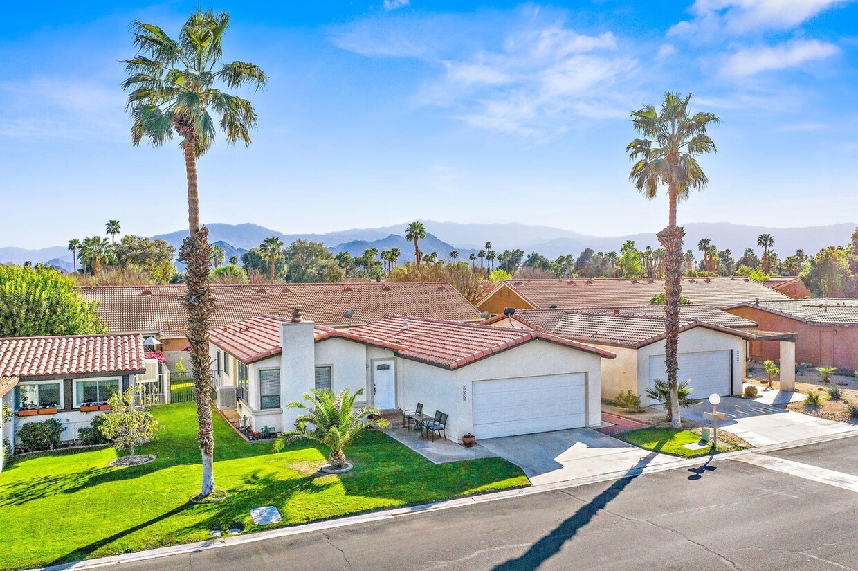 Primary Photo - 77949 Calypso Rd
