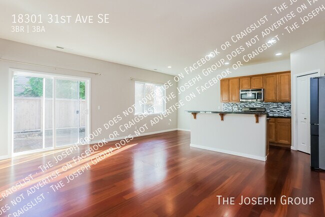 Building Photo - 18301 31st Ave SE