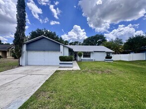 Building Photo - 5130 Sun Palm Dr