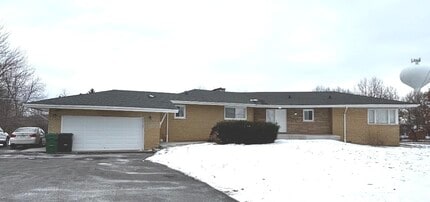 Building Photo - 14621 S Bell Rd