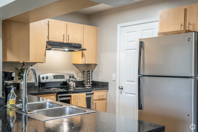 2BD, 2BA - 1,158SF - Kitchen - Preserve at Mobbly Bay