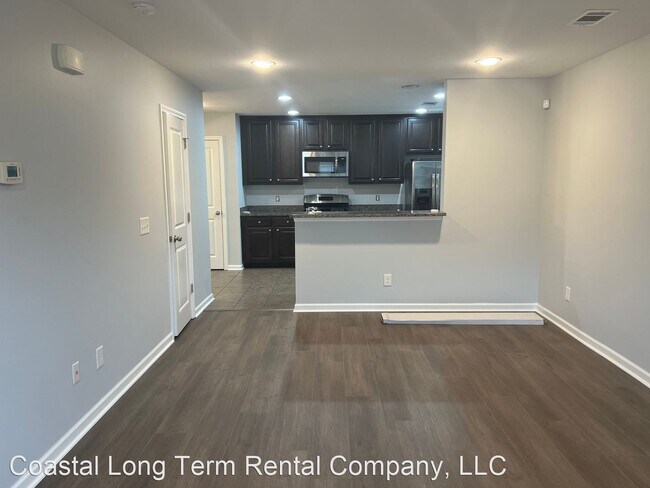 Building Photo - 3 br, 2.5 bath House - 66 Running Oak Drive