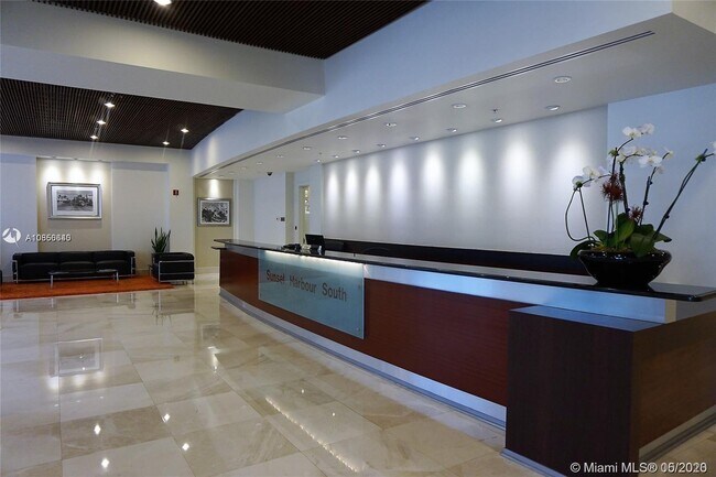 Foto del edificio - 1800 Sunset Harbour Dr