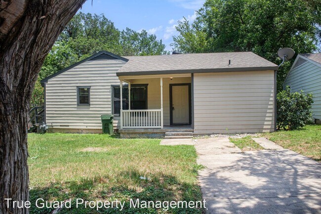 Foto del edificio - 3 br, 2 bath House - 1525 Carswell Terrace