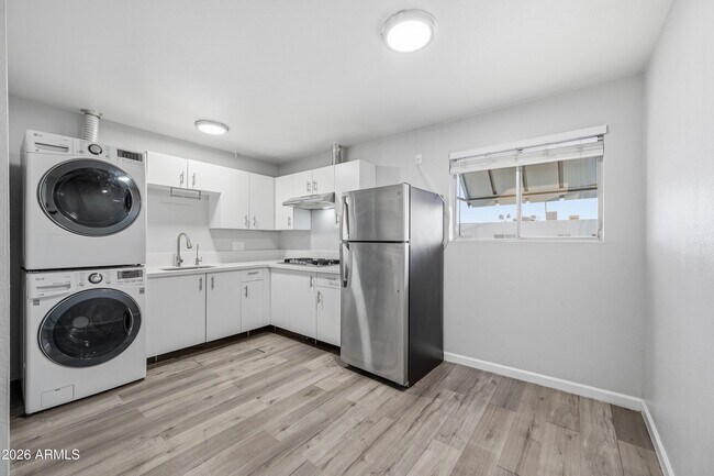 Foto del edificio - 3025 N 32nd St