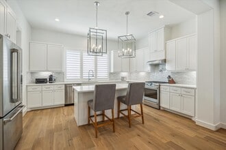 Building Photo - 930 Dunleigh Meadows Ln