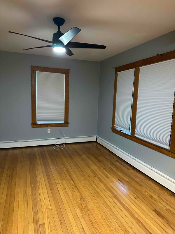 Foto del edificio - 483 Tolland St