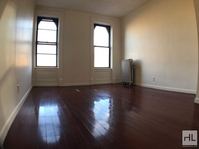 Building Photo - NOSTRAND AVENUE / Spacious Crown Heights 3...