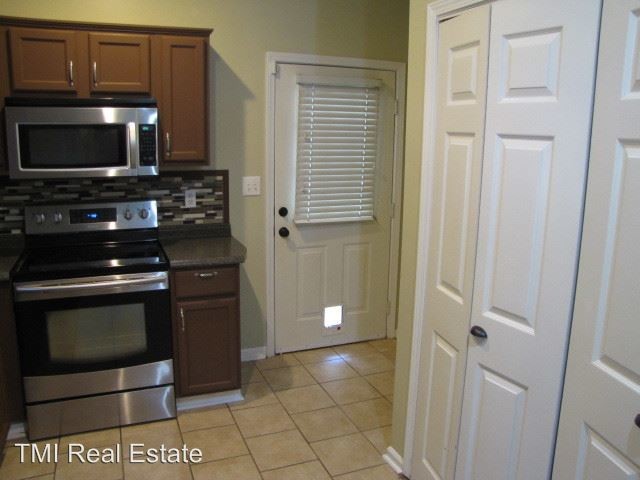 Building Photo - 2 br, 2 bath House - 401 Cambrian Ridge Dr