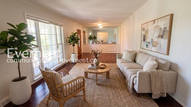 Foto del edificio - 4829 Clairmont Ave