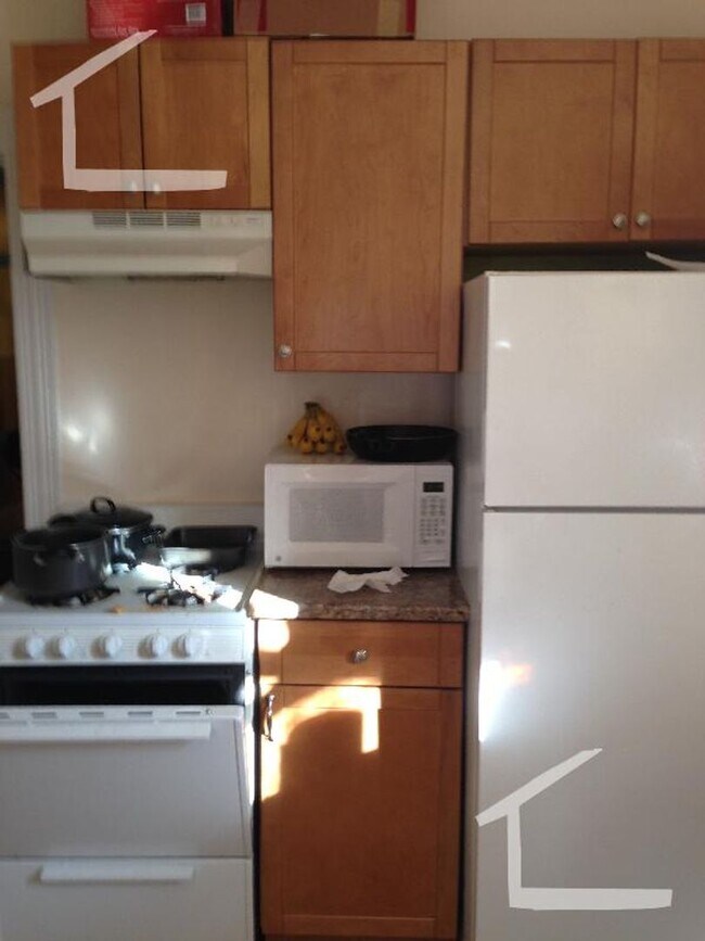 Foto del edificio - South Huntington 3-Bed
