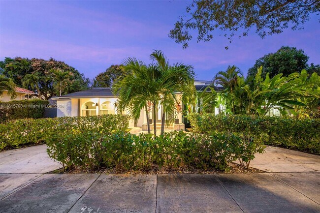 Foto del edificio - 1651 SW 13th Ave