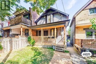 Building Photo - 541 St Clarens Ave