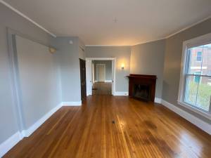 livingroom - 9 Dow St
