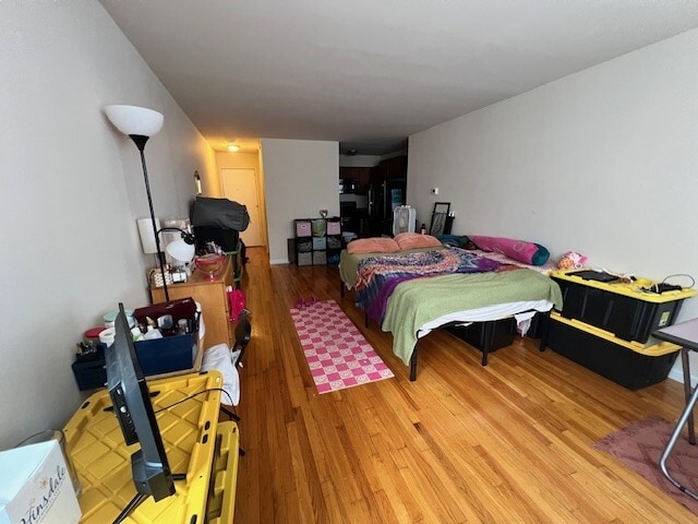 Living Area - Greenview Apartments