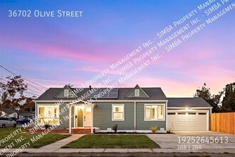 Building Photo - 36702 Olive St