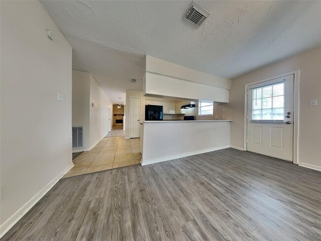 Foto del edificio - 23238 Briarcreek Blvd