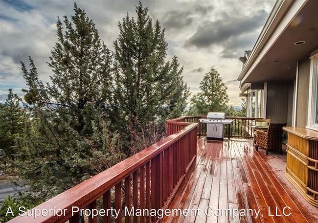 Building Photo - 3234 NW Fairway Heights Dr