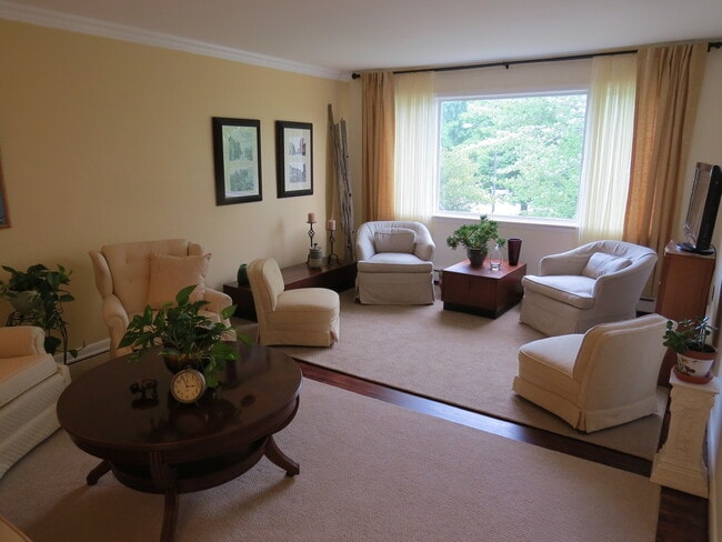 Living Room Front - 1030 Amherst St