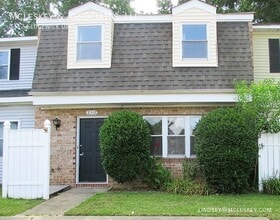 Building Photo - 2312 Sedgewick Dr