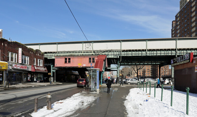 Building Photo - The Rockaway