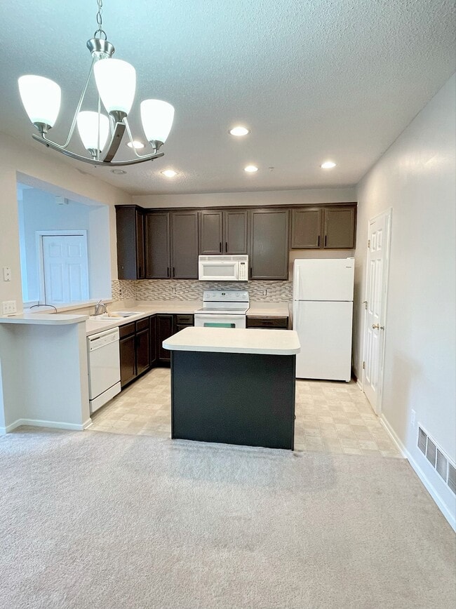 Kitchen - 14432 Sumter Ave