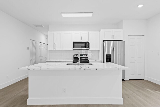 Foto del edificio - 2810 NW 7th St